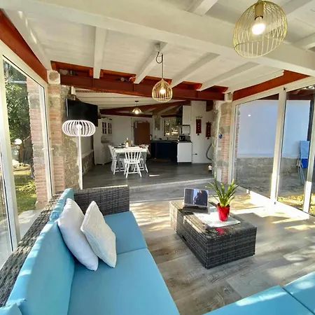 Sa Domu De Orri Al Mare بيت للعطل *